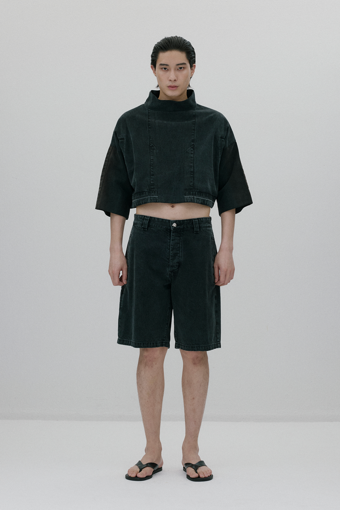 recreated Highneck cropped pullover