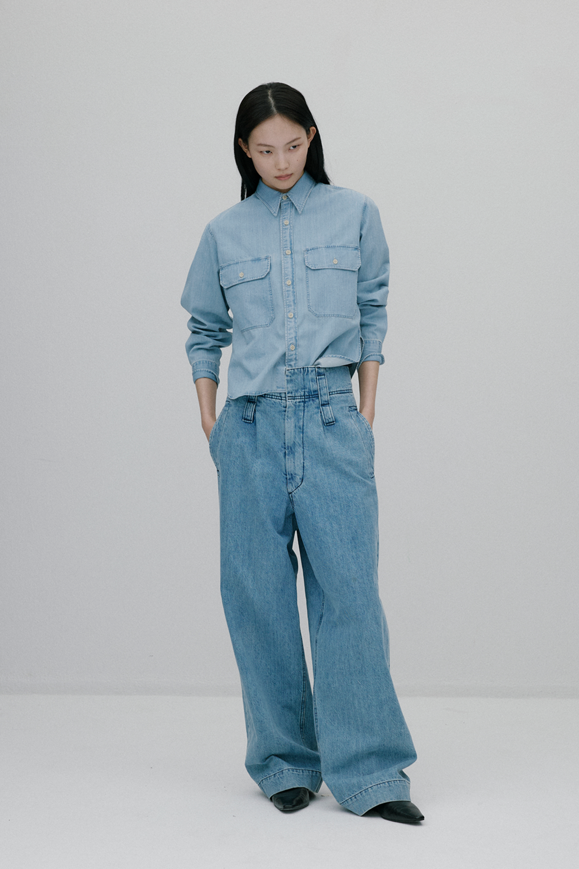 Cropped big pocket chambray shirts