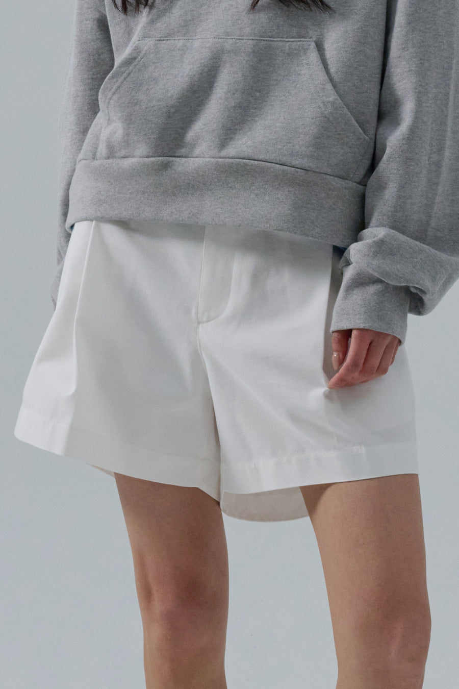 Trench Twill Bermuda Tailored Pants — Off White