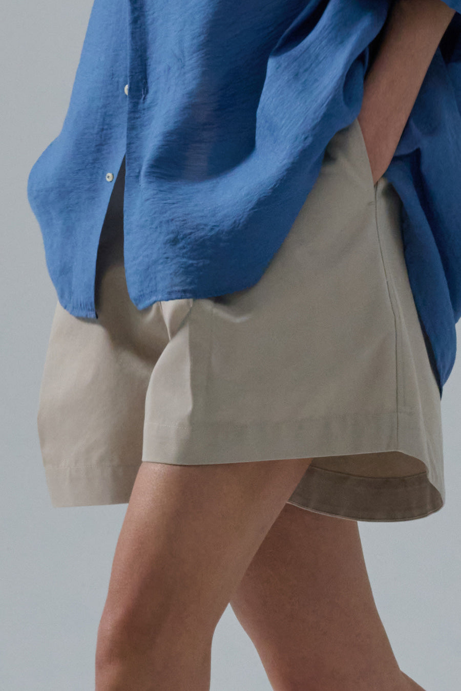 Trench Twill Bermuda Tailored Pants — Oatmeal