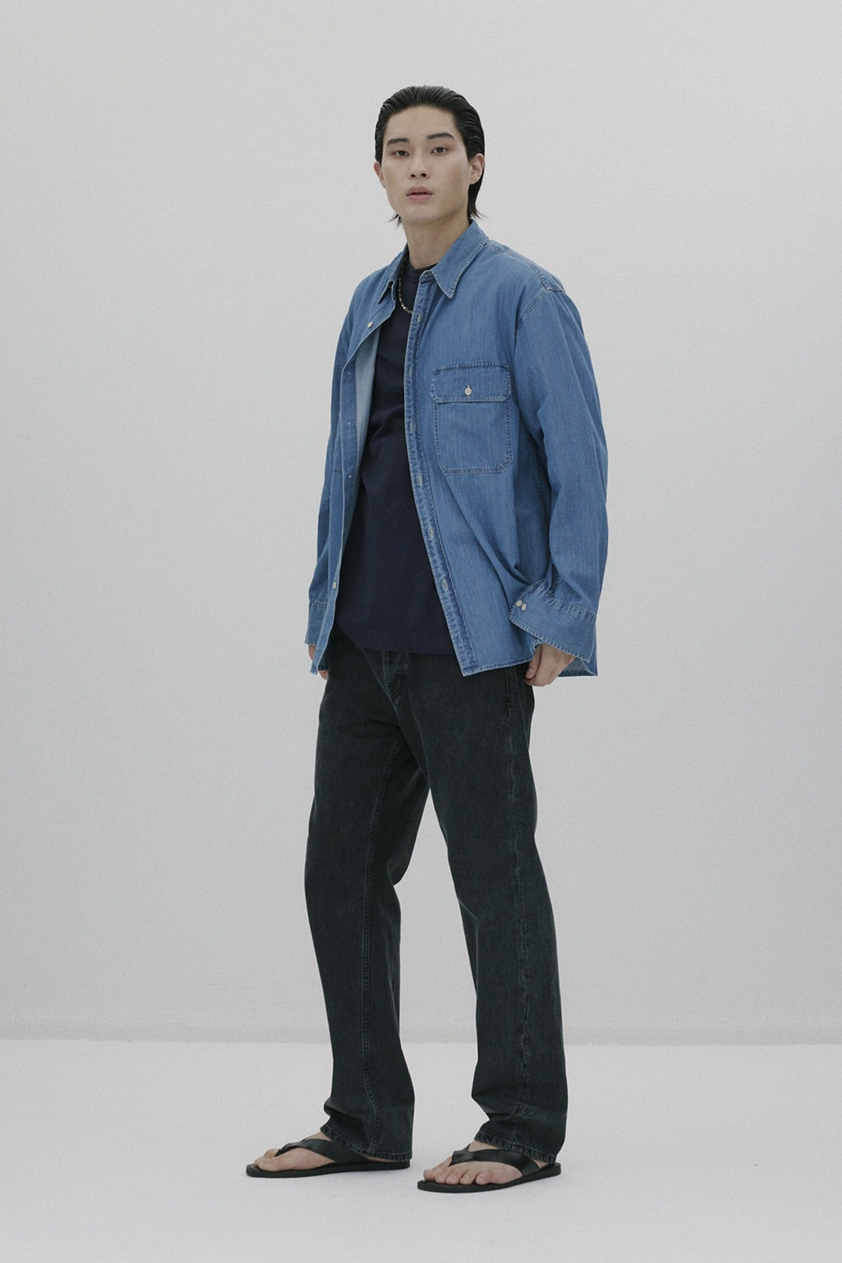 Big pocket chambray shirts