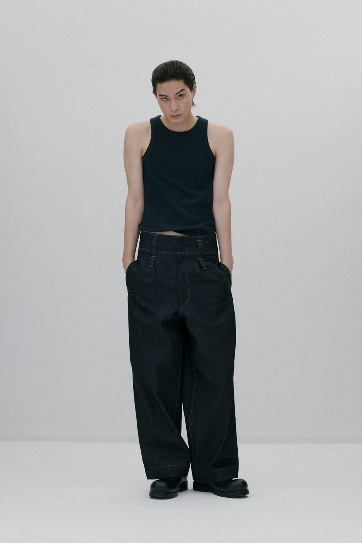 Pre-Shrunk indigo highrise wide leg pants