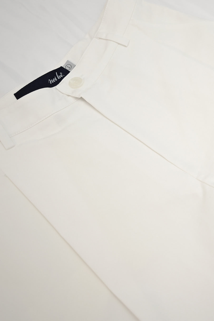 Trench Twill Bermuda Tailored Pants — Off White